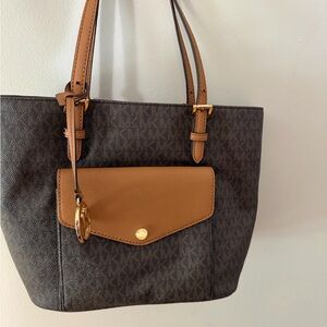 Michael Kors Black and Tan Shoulder Bag